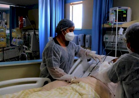 Brasil atinge 10,08 milhões de casos de covid e 244,7 mil mortes