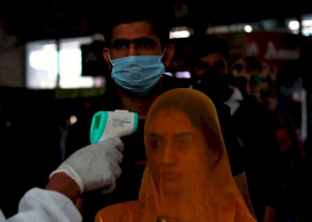 Maior produtor mundial de vacinas pede paciência a países