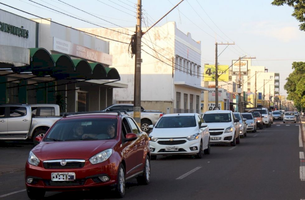 Nova Andradina: Comerciantes fazem carreata em prol de manter o comércio aberto