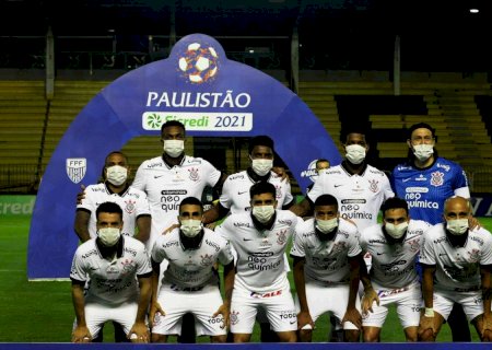 Sob recorde de mortes por Covid, Paulista retorna com vitória do Corinthians em Volta Redonda