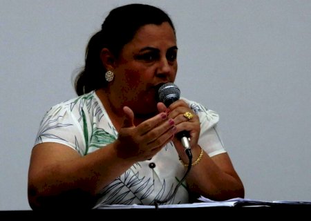 ANGÉLICA: Com Covid-19, vereadora Neli vai para UTI
