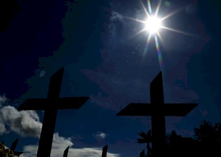 Um ano e 4 mil mortes depois, velocidade de óbitos por covid é 3,5 vezes maior em MS