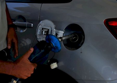 Preços de gasolina e diesel sobem hoje nas refinarias
