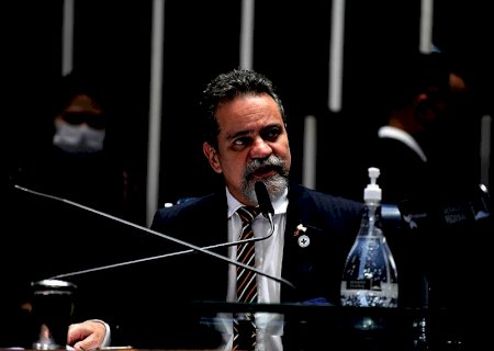 Ministério é questionado por senadores sobre ações efetivas contra a covid-19