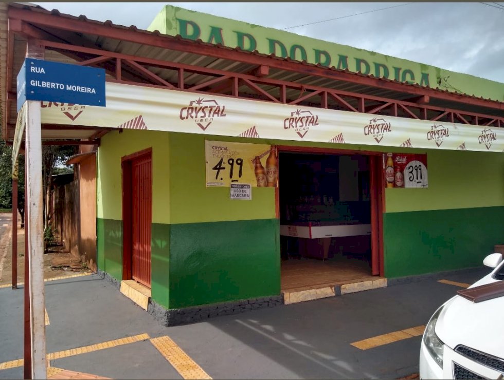 Batayporã: No Bar do Barriga além daquela bebida estupidamente gelada, tem carvão para churrasco