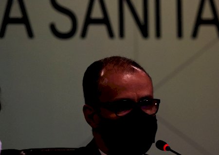 Presidente da Anvisa apela à população que tome segunda dose da vacina