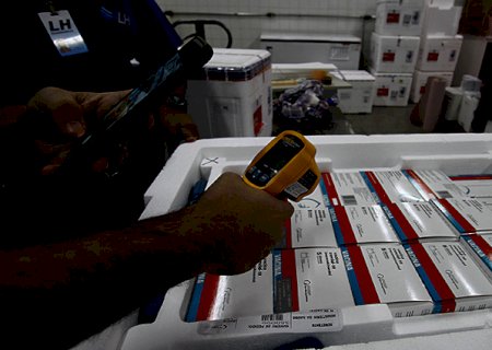 Mato Grosso do Sul recebe novo lote com 41.250 doses da vacina da Astrazeneca
