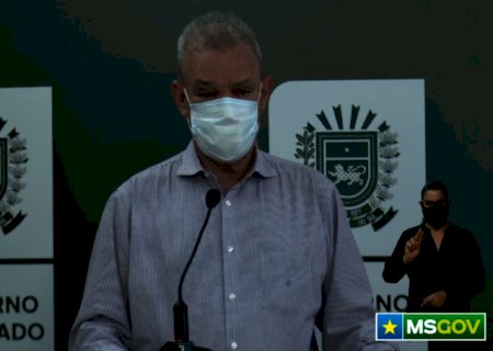 Secretário pede 'mutirão' de 3ª dose aos municípios para o final de semana