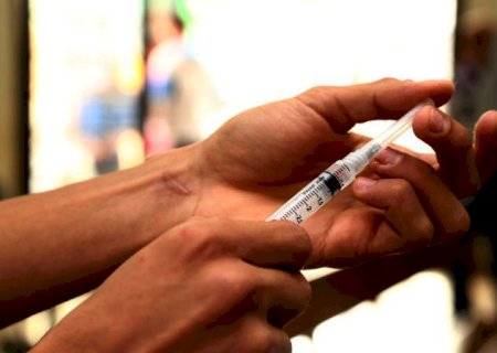 Brasil registra 20,5 milhões de casos de covid e 574,5 mil mortes