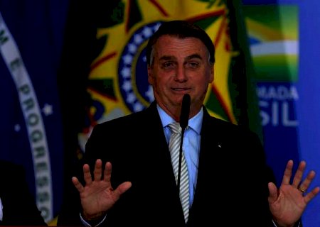 Bolsonaro diz que 'não existe' chance de ser preso em discurso para evangélicos