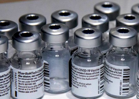 Pfizer entrega mais 2,1 milhões de doses de vacina contra a covid-19