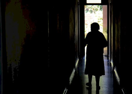 "Conhecer demência é conhecer Alzheimer" é tema de campanha 