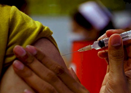 MS é pioneiro na aplicação da terceira dose e na imunização de menores de idade