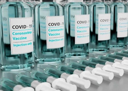 Brasil supera os EUA em percentual de pessoas vacinadas contra a Covid-19