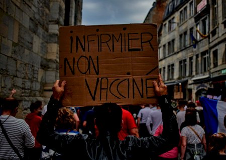 Nova fase da covid-19 na Europa é alerta para o resto do mundo, diz OMS