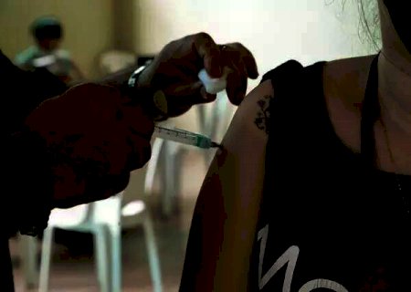 Brasil tem 64,06% da popula&ccedil;&atilde;o totalmente imunizada contra a covid-19