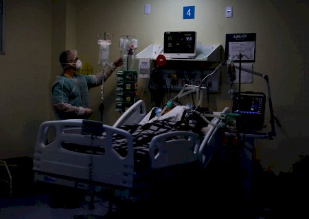 Covid: Em um mês, Brasil soma 73% dos casos do 2º semestre de 2021