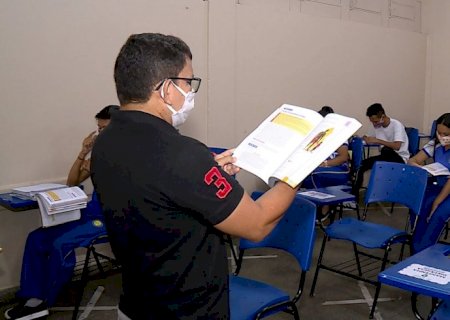 Estudo mostra defasagem de salários de professores da rede particular