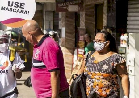 Brasil tem 28,2 milhões de casos e 644,6 mil mortes