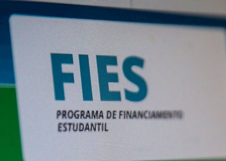 Estudantes inadimplentes já podem renegociar dívidas com Fies