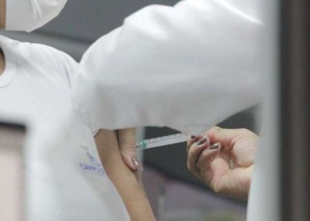 Governo anuncia fim da emergência sanitária por covid-19 no país
