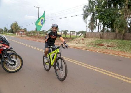 Covid e assalto fazem Manoel, aos 61 anos, largar tudo para viajar de bicicleta