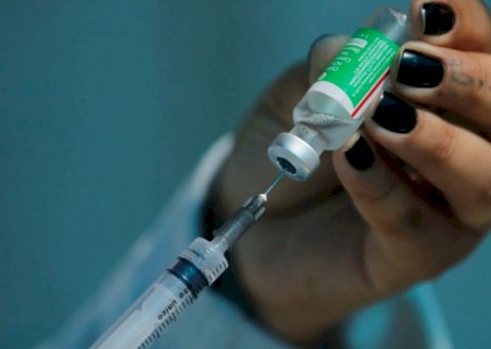 País tem 83,3% da população imunizada com ao menos uma dose contra a covid-19