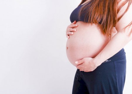 Inseminação caseira para engravidar cresce no Brasil; entenda os riscos