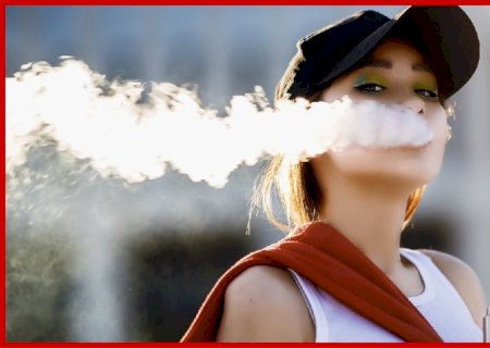 Uso de cigarros eletrônicos avança em meio a polêmica sobre risco para a saúde