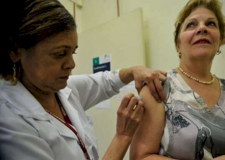 Anvisa define composição de vacinas contra influenza para 2023