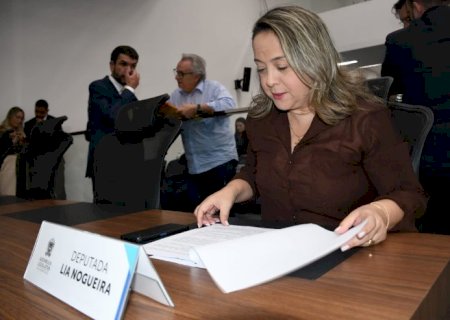 Lia Nogueira pede atenção às escolas de Dourados e Fátima do Sul