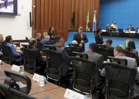 Inclusão de pessoas com Síndrome de Down e projetos do MPE devem ser votados hoje