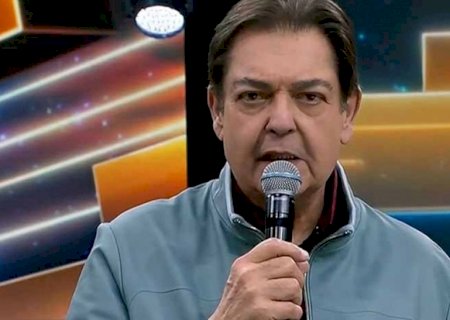 Faustão é extubado e respira sem auxílio de aparelhos, informa boletim médico