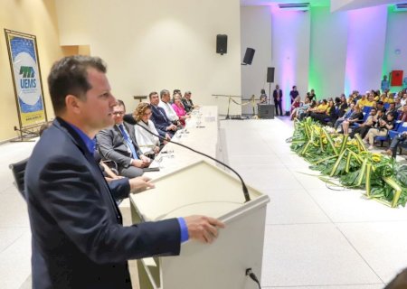 Deputado Renato participa da posse do reitor Laércio de Carvalho e reitera compromisso com a UEMS