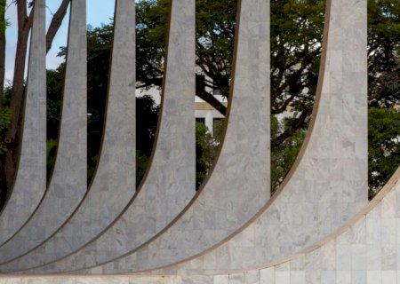 Zanin obriga governo a fornecer remédio mais caro do mundo a criança