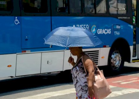 Forte calor eleva risco de desidratação para idosos