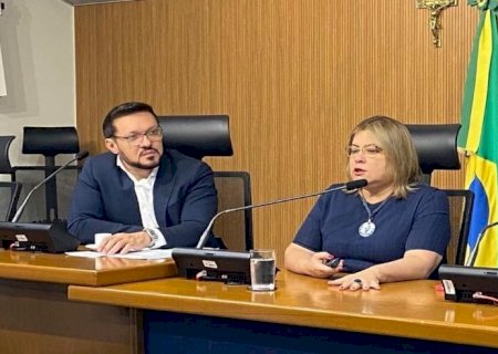 Legislativo recebe prestação de contas da Saúde em audiência pública
