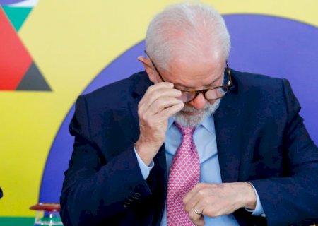 Lula convoca reunião emergencial com ministros e líderes do Congresso