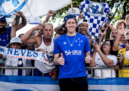 Recebido com festa, Cássio diz que será feliz no Cruzeiro