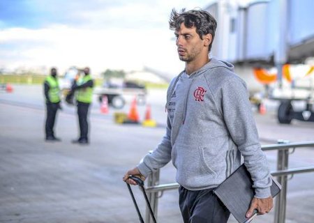 Rodrigo Caio chega a Porto Alegre para fechar negócio com o Grêmio