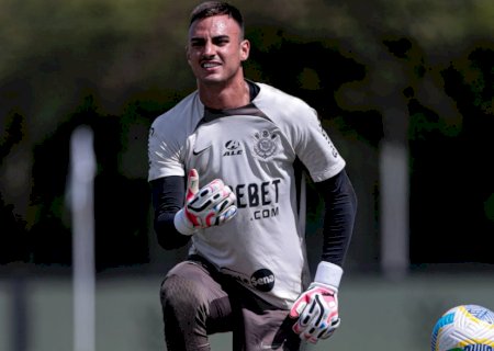 Corinthians renova com goleiro Matheus Donelli até 2028 e multa de R$ 580 milhões para Europa