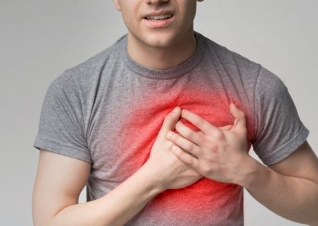 Alerta de Infarto: Reconheça os sintomas em homens e mulheres