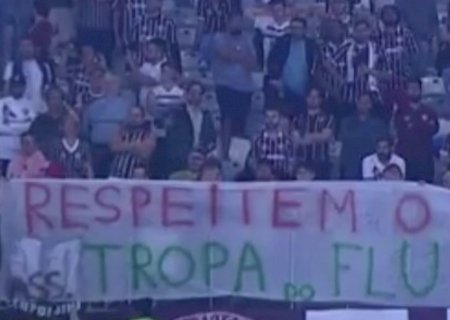 A diretoria vem bancando o treinador e não pensa em uma mudança tão cedo