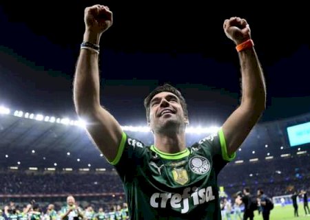 Abel vira técnico mais longevo da história do Palmeiras: "Não andamos à procura de recordes"