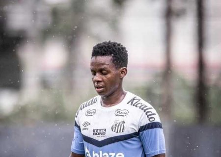 Cazares rescinde com o Santos