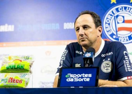 Ceni elogia poder de decisão do banco contra o Cruzeiro: 'Faz diferença'