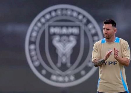 Messi se rende ao Real Madrid e diz que antigo rival é melhor time do mundo