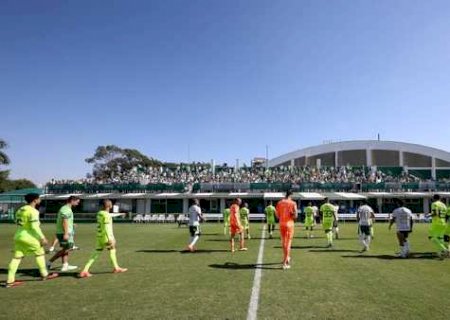 Luan fica fora de jogo-treino e aumenta chance de despedida do Palmeiras