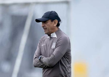 Escalação do Corinthians: Garro e Fagner voltam na estreia de Ramón Díaz