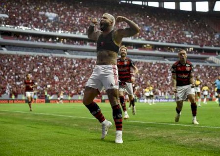 Gabigol abraça Tite e as chances e se recoloca como peça importante no Flamengo